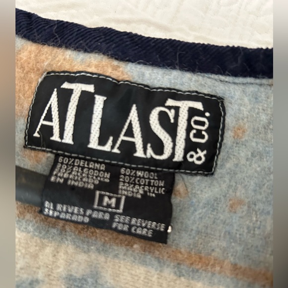 VINTAGE “At Last&Co” 60Wool 40/cotton,acrylic Vest with Blue,black &Tan Pattern. - Picture 3 of 5